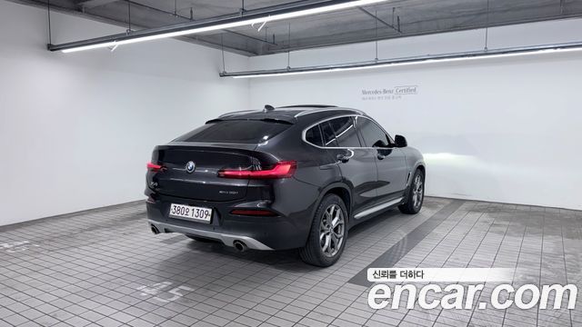 BMW X4 xDrive20i xLine — пробег 86 138 км — фото 3 из 5