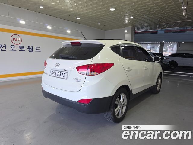 Hyundai Tucson Diesel 2WD LX20 Luxury — пробег 213 175 км — фото 5 из 5