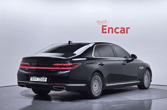 Genesis G90 5.0 AWD Prestige — пробег 210 339 км — фото 2 из 5