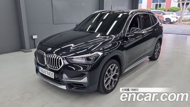 BMW X1 xDrive 20i xLine — пробег 49 015 км — фото 2 из 5