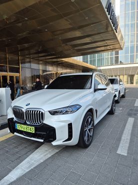 BMW X5 xDrive 40i M Sport — пробег 17 500 км — фото 3 из 5