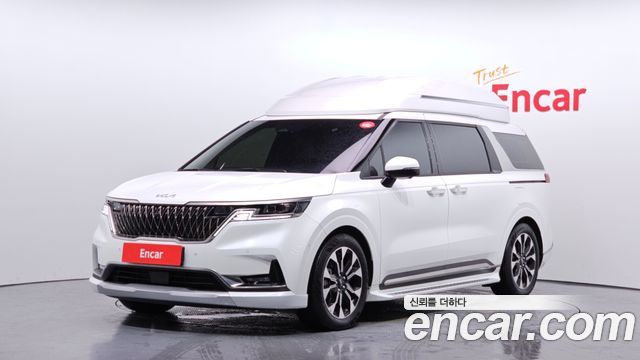 Kia Carnival Gasoline 4-Seater Hi-Limousine Signature — пробег 27 630 км — фото 1 из 5