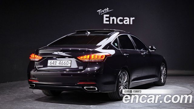Hyundai Genesis G380 Finest Edition AWD — пробег 200 871 км — фото 2 из 5