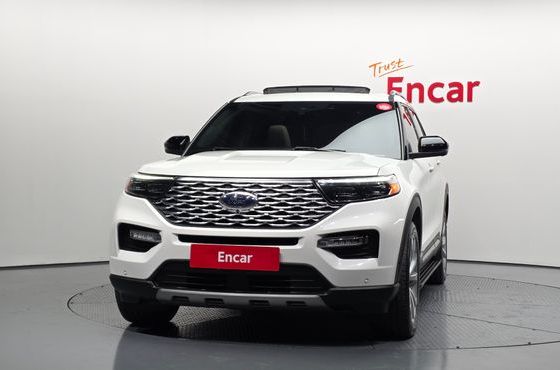 Ford Explorer 3.0 Platinum 4WD — пробег 106 784 км — фото 3 из 5