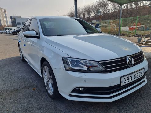 Volkswagen Jetta 2.0 TDI BlueMotion Premium 6th — пробег 153 431 км — фото 3 из 5