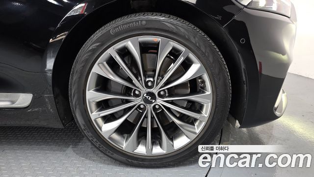 Kia K9 из Кореи Encar