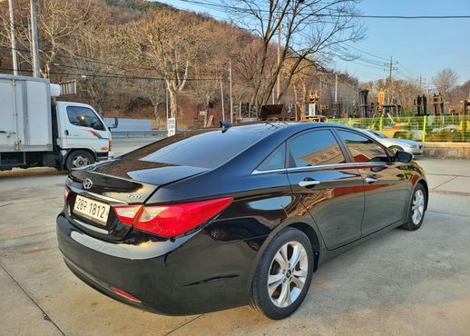 Hyundai Sonata Worldcup Special Edition — пробег 147 734 км — фото 4 из 5