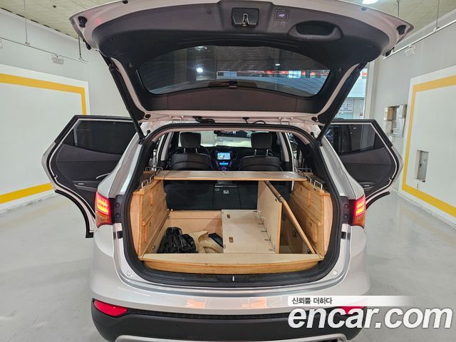 Hyundai Santafe Diesel(e-VGT) 2.0 2WD Premium — пробег 130 272 км — фото 1 из 5