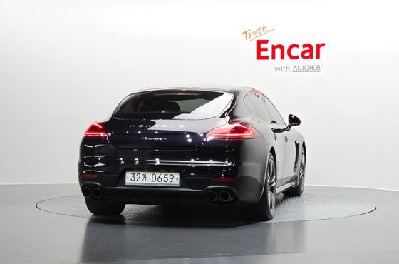 Porsche Panamera 3.6 AWD Edition 970 — пробег 87 854 км — фото 4 из 5