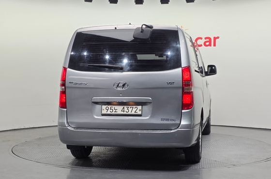Hyundai Starex Van 5-Seater Smart — пробег 56 908 км — фото 4 из 5