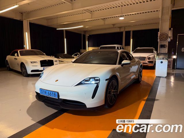 Porsche Taycan Base — пробег 55 000 км — фото 1 из 5