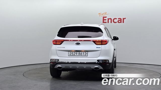 Kia Sportage Diesel 2.0 2WD Signature — пробег 90 827 км — фото 4 из 5
