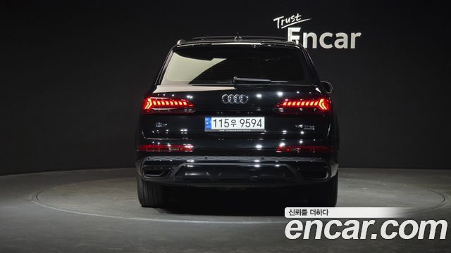 Audi Q7 55 TFSI Quattro Premium — пробег 108 522 км — фото 4 из 5