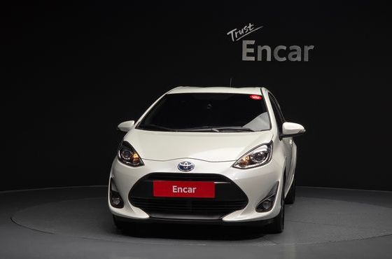 Toyota Prius 1.5 — пробег 96 882 км — фото 3 из 5