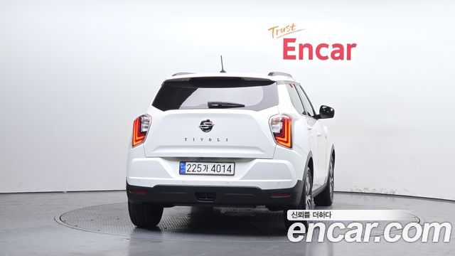 Ssangyong TIBOLI из Кореи Encar