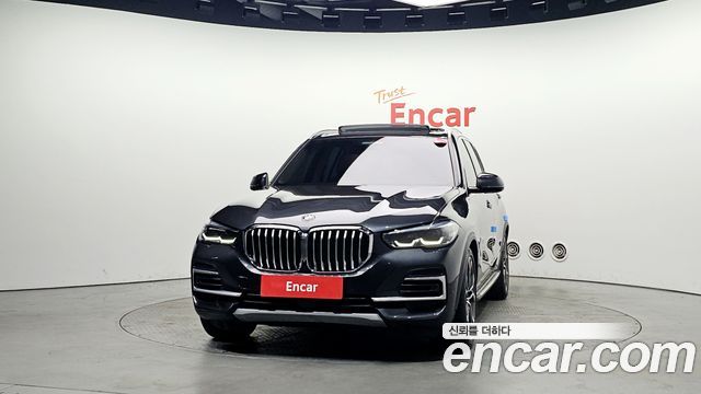 BMW X5 xDrive 30d xLine — пробег 57 682 км — фото 3 из 5