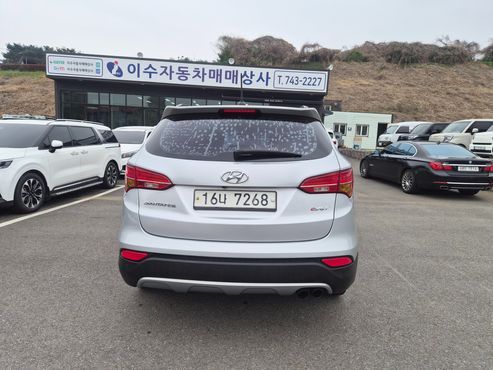 Hyundai Santafe Diesel(e-VGT) 2.0 4WD Premium — пробег 144 036 км — фото 4 из 5