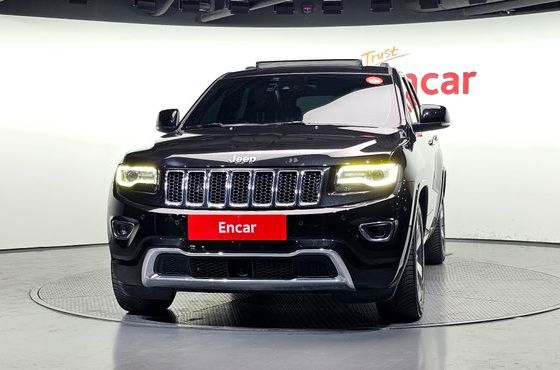 Jeep Cherokee 3.0 Diesel Overland WK2 — пробег 152 901 км — фото 3 из 5