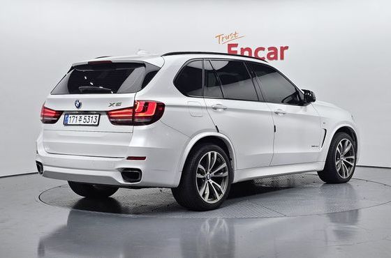 BMW X5 xDrive 40d — пробег 100 945 км — фото 2 из 5