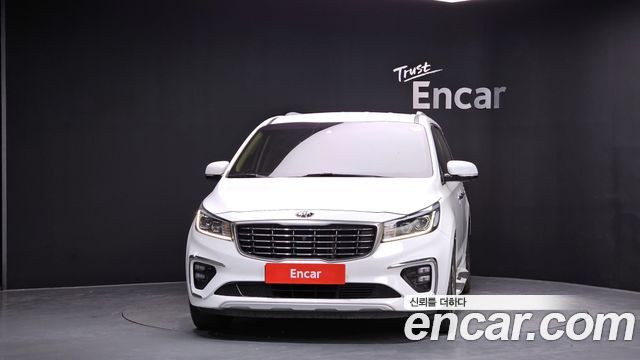 Kia Carnival из Кореи Encar