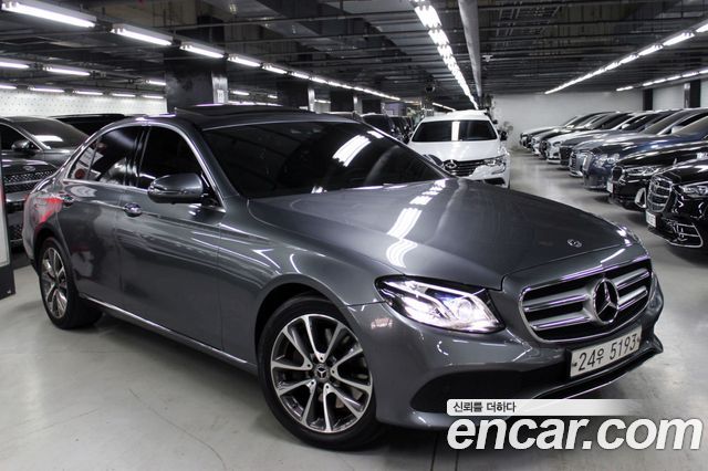 Mercedes-Benz E-Class E300 4MATIC Avnatgarde — пробег 88 400 км — фото 1 из 5
