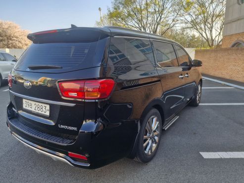 Kia Carnival 7-Seater Limousine President — пробег 90 861 км — фото 5 из 5