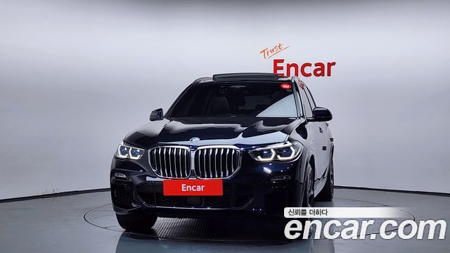 BMW X5 xDrive 45e M Sport — пробег 122 778 км — фото 3 из 5