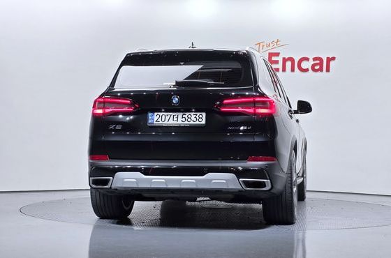 BMW X5 xDrive 30d xLine — пробег 74 712 км — фото 4 из 5