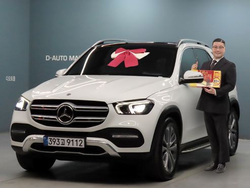 Mercedes-Benz GLE-Class GLE300d 4MATIC — пробег 111 181 км — фото 1 из 5