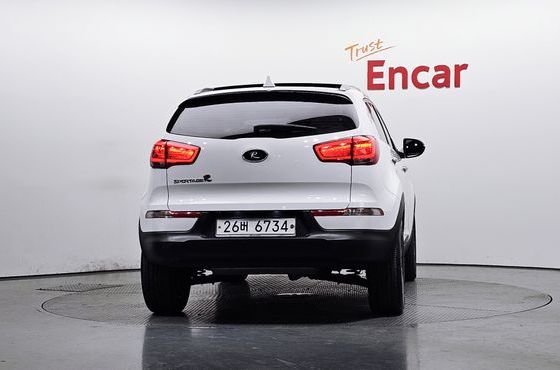 Kia Sportage Diesel 2WD Prestige — пробег 136 594 км — фото 4 из 5