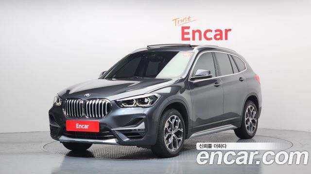 BMW X1 xDrive 20i xLine — пробег 22 422 км — фото 1 из 5