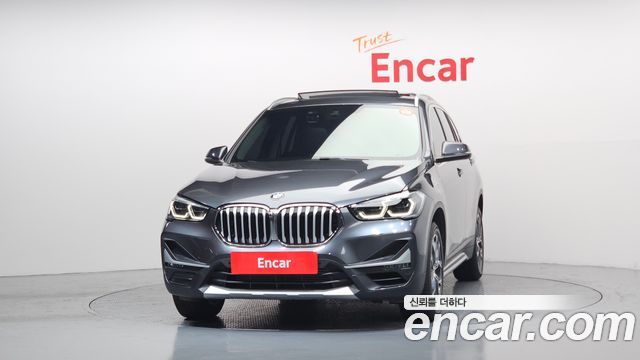 BMW X1 xDrive 20i xLine — пробег 22 422 км — фото 3 из 5