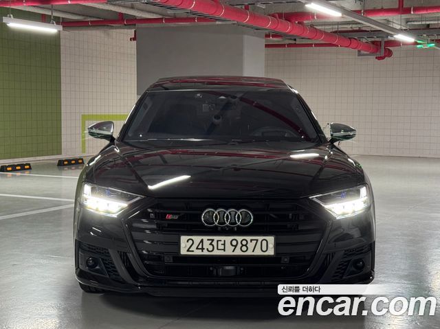 Audi S8 из Кореи Encar