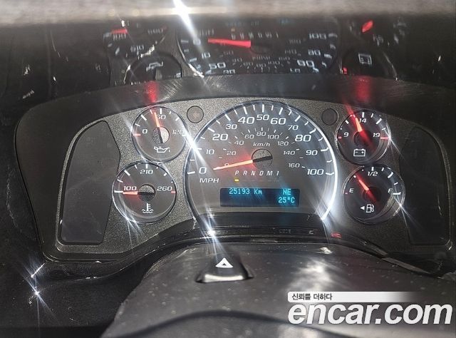 Chevrolet Express Van 6.5 — пробег 25 000 км — фото 5 из 5