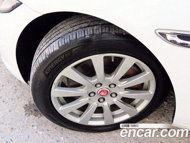 Jaguar XE из Кореи Encar
