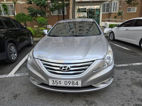 Hyundai Sonata CVVL Smart — пробег 193 656 км — фото 1 из 5