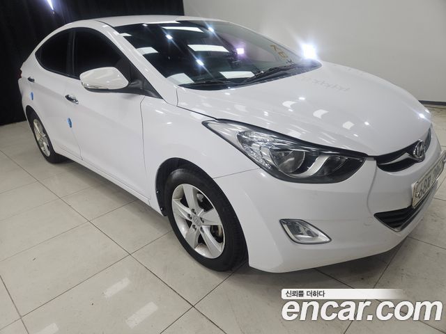Hyundai AVANTE 1.6 GDi World Cup Edition — пробег 150 000 км — фото 3 из 5