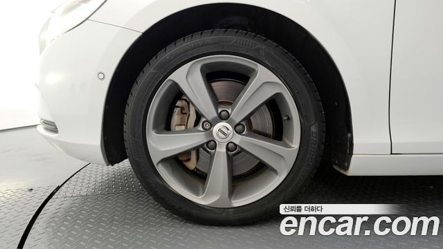 Volvo V40 из Кореи Encar