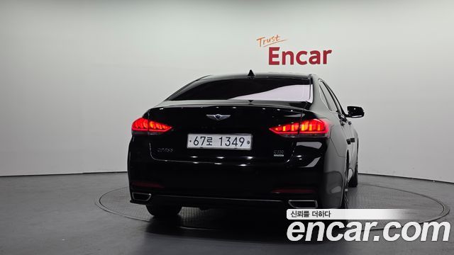 Hyundai Genesis из Кореи Encar