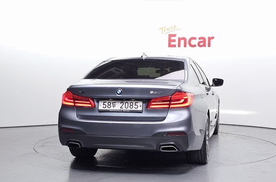 BMW 5-Series 530i xDrive M Sport Package Plus — пробег 161 358 км — фото 4 из 5
