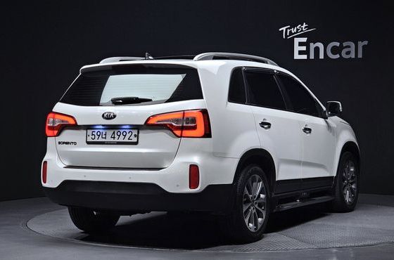 Kia Sorento Diesel 2.0 2WD TLX Special — пробег 198 079 км — фото 2 из 5