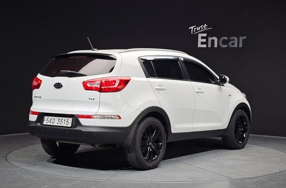 Kia Sportage Diesel 2WD TLX Deluxe — пробег 156 069 км — фото 2 из 5