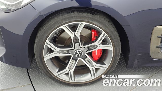 Kia Stinger из Кореи Encar
