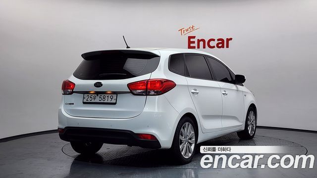 Kia Carens 2.0 LPi Prestige — пробег 205 501 км — фото 2 из 5