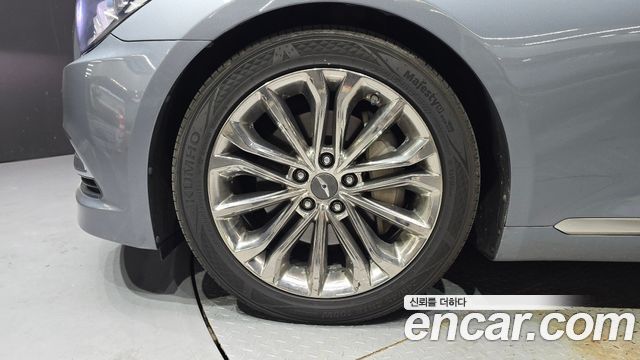 Hyundai Genesis из Кореи Encar
