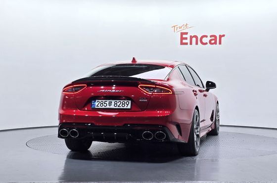 Kia Stinger 3.3 Turbo AWD GT — пробег 57 280 км — фото 4 из 5