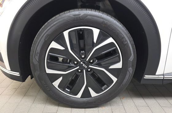 Kia EV6 Long Range Air — пробег 34 367 км — фото 5 из 5