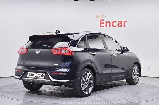 Kia Niro Noblesse — пробег 131 455 км — фото 2 из 5