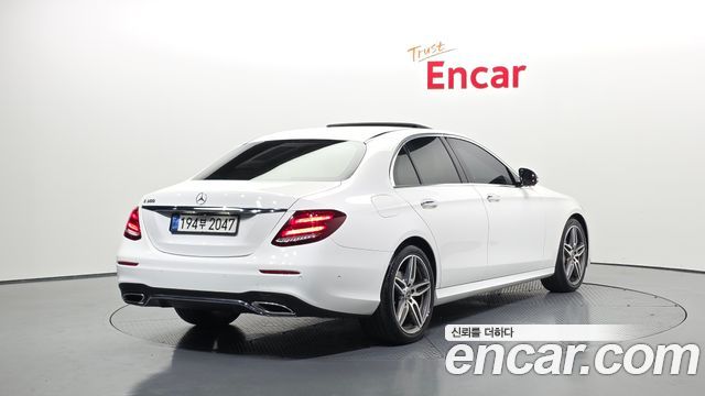 Mercedes-Benz E-Class из Кореи Encar