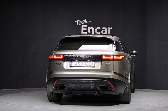 Land Rover Range Rover Velar 3.0 D300 R-Dynamic HSE — пробег 74 963 км — фото 4 из 5